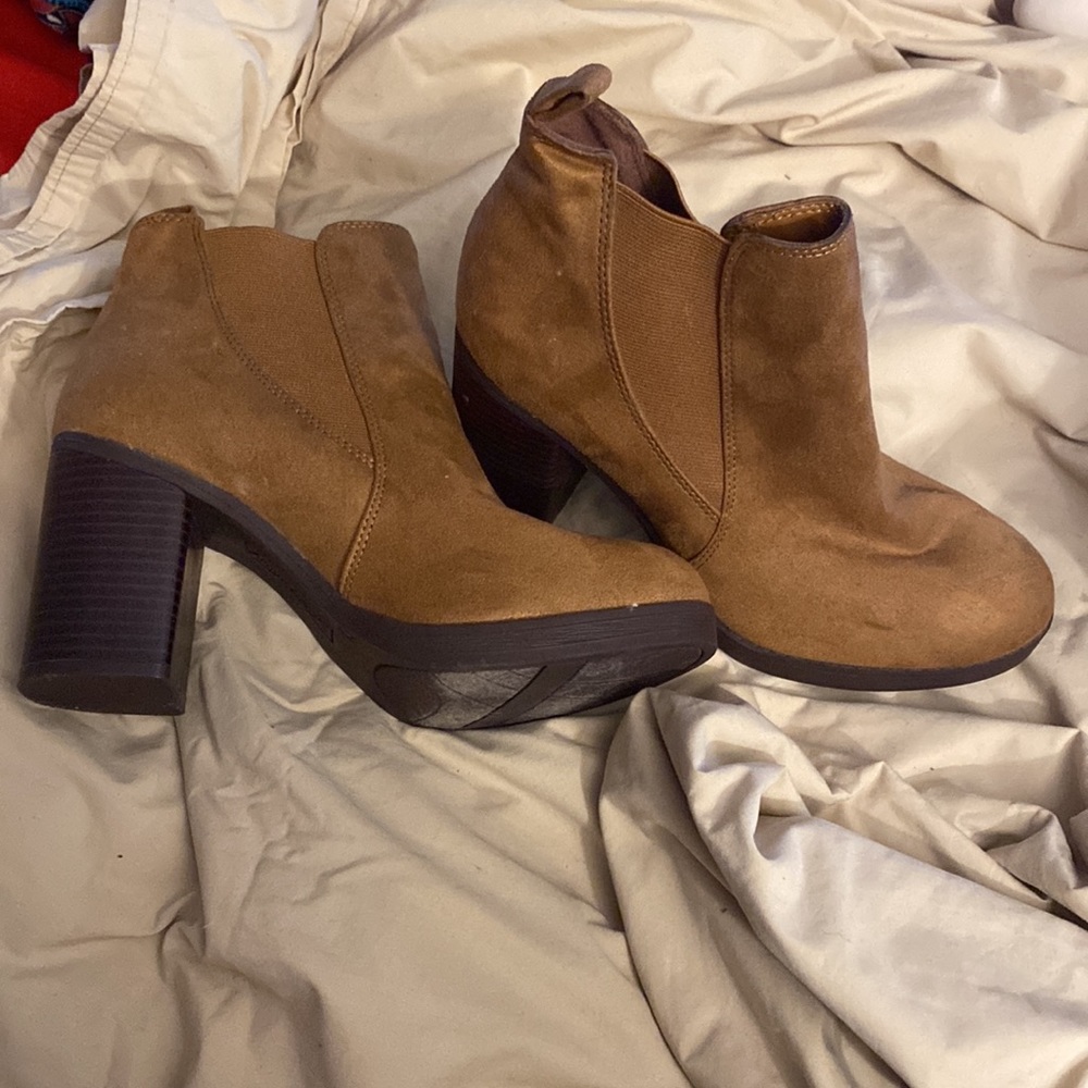 Bootie boots - Picture 2 of 2